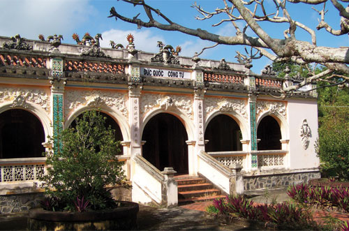 Lăng Hoàng Gia